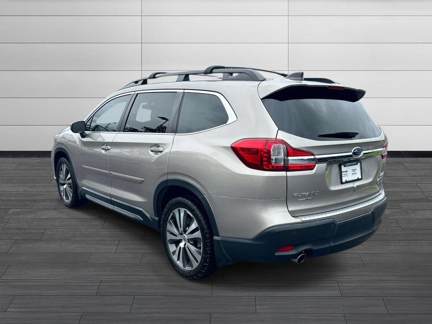 Used 2019 Subaru Ascent Limited w/ Popular Package #3 AWD/4WD image 5