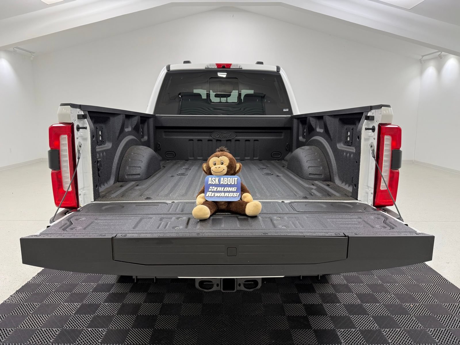 New 2026 Ford F250 King Ranch AWD/4WD image 9