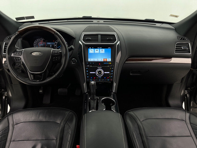 Used 2018 Ford Explorer Platinum AWD/4WD image 24