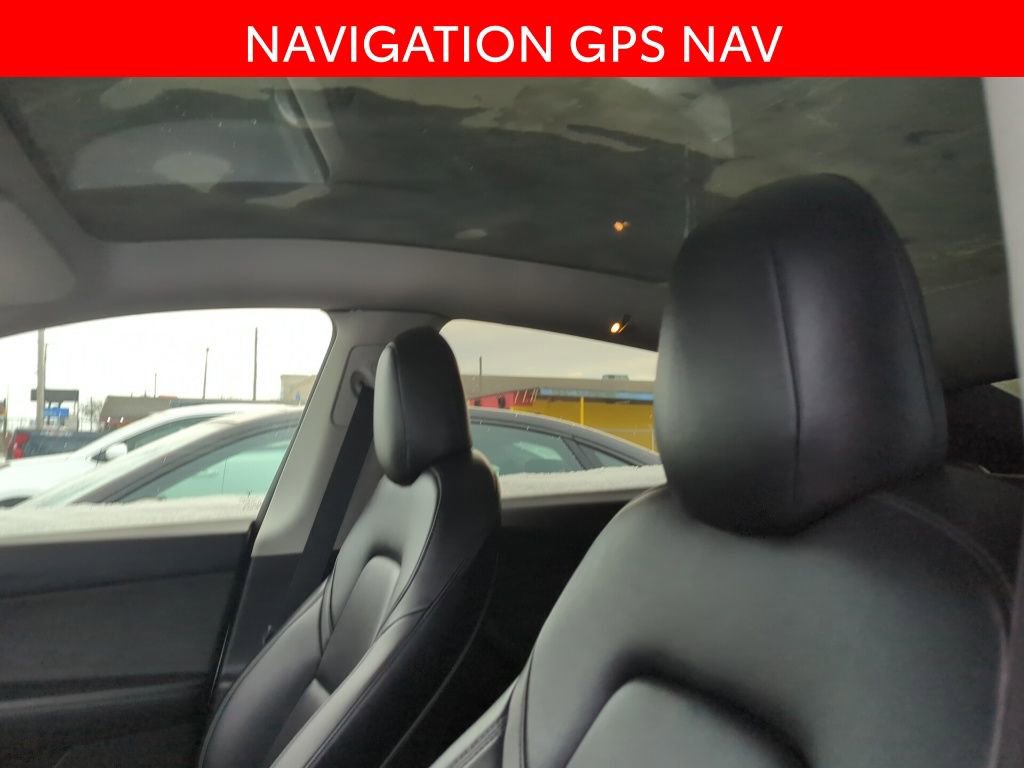 Used 2022 Tesla Model Y Long Range image 7