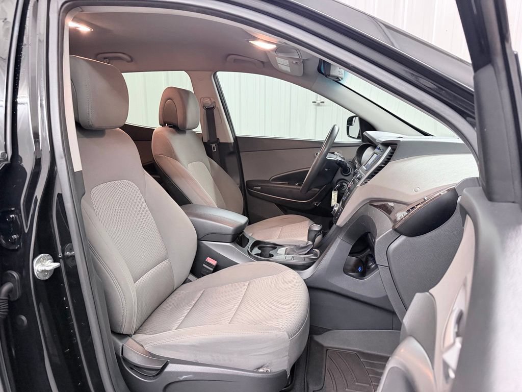 Used 2017 Hyundai Santa Fe Sport FWD image 35