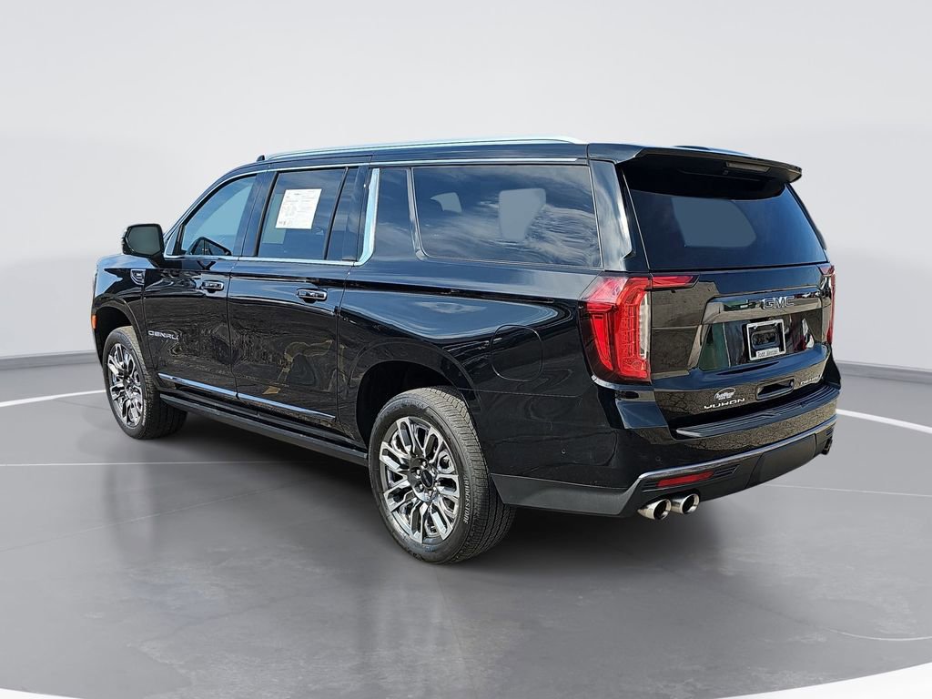 Used 2023 GMC Yukon XL Denali Ultimate image 6
