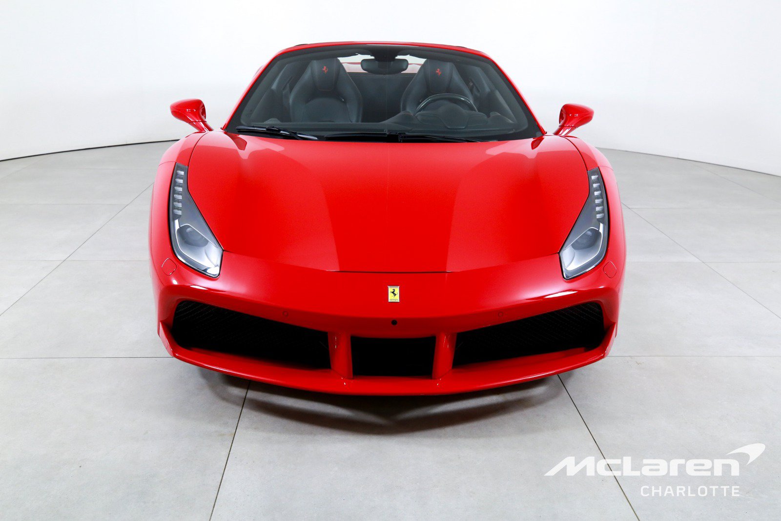 Used 2019 Ferrari 488 Spider RWD image 5