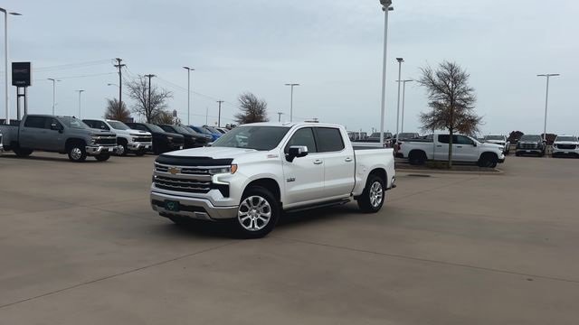 Used 2023 Chevrolet Silverado 1500 LTZ image 4