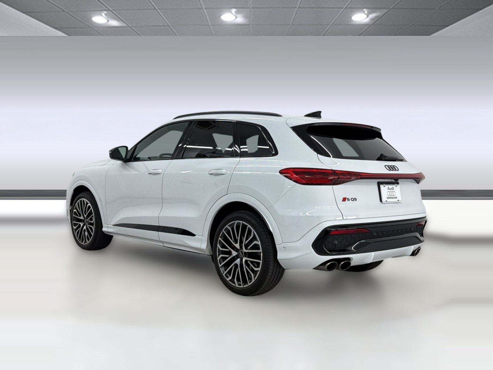 Certified 2025 Audi SQ5 Premium Plus w/ Premium Plus Package AWD/4WD image 3