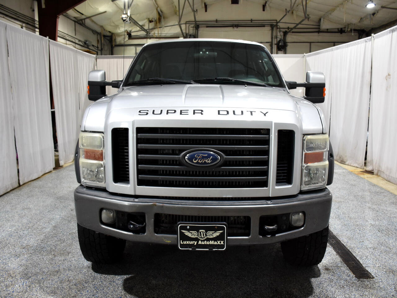 Used 2008 Ford F250 XL image 2