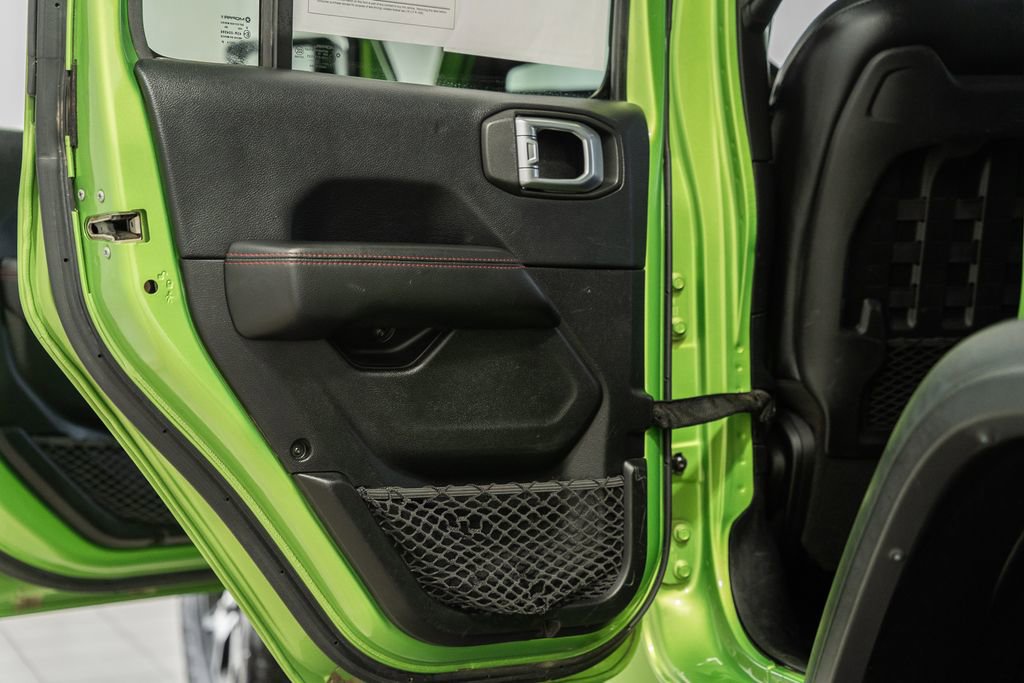 Used 2018 Jeep Wrangler Unlimited Rubicon image 37