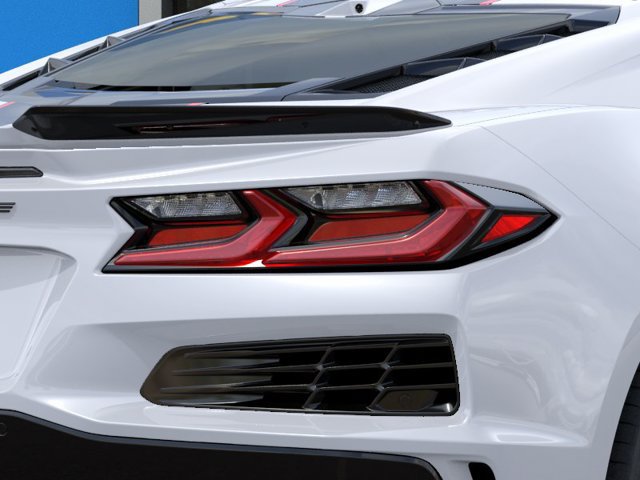 New 2027 Chevrolet Corvette Grand Sport w/ Z52 Sport Performance Package RWD image 11