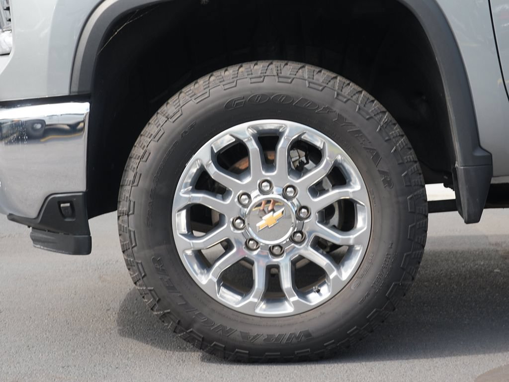 Certified 2025 Chevrolet Silverado 3500 LTZ w/ LTZ Plus Package AWD/4WD image 10