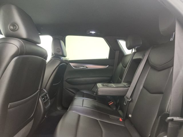 Used 2024 Cadillac XT5 Luxury FWD image 34