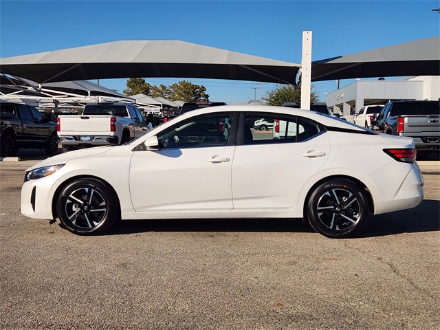 Used 2024 Nissan Sentra SV image 4