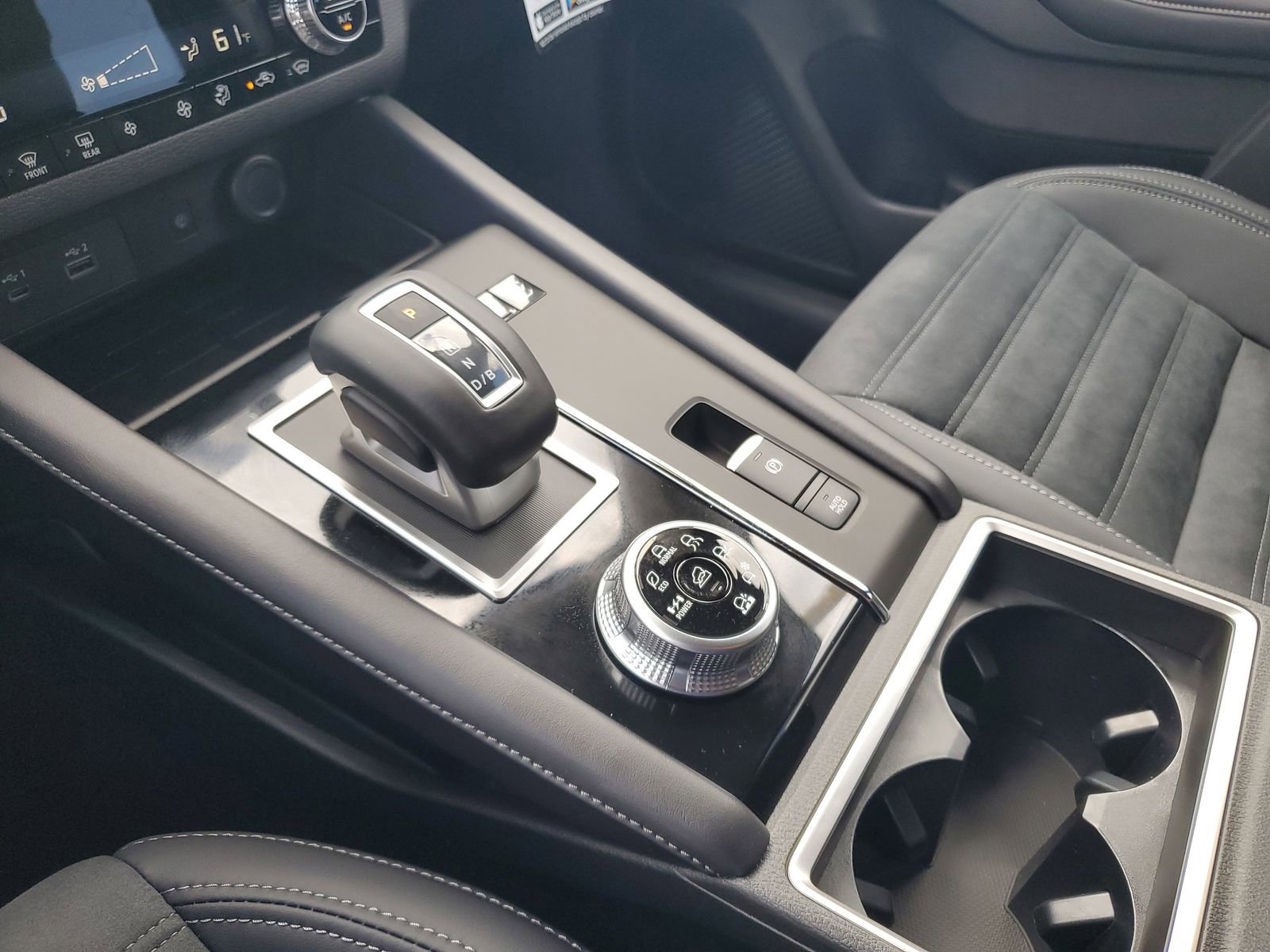 New 2025 Mitsubishi Outlander SE AWD/4WD image 19