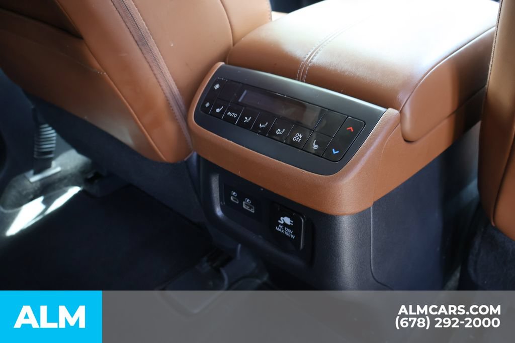 Used 2023 Nissan Pathfinder Platinum w/ Cargo Package AWD/4WD image 26