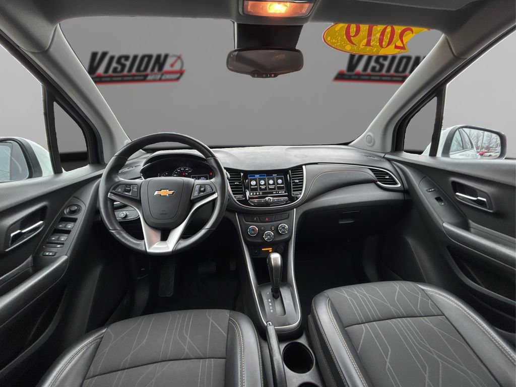 Used 2019 Chevrolet Trax LT w/ LT Convenience Package image 26