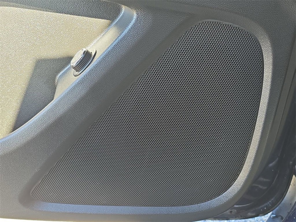 Used 2023 Chevrolet Traverse LT w/ LPO, Floor Liner Package image 25