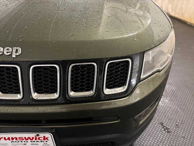 Certified 2021 Jeep Compass Latitude image 5