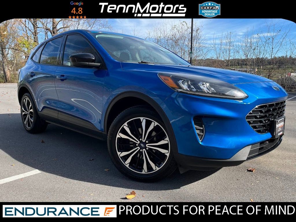 Used 2021 Ford Escape SE w/ SE Sport Appearance Package image 3