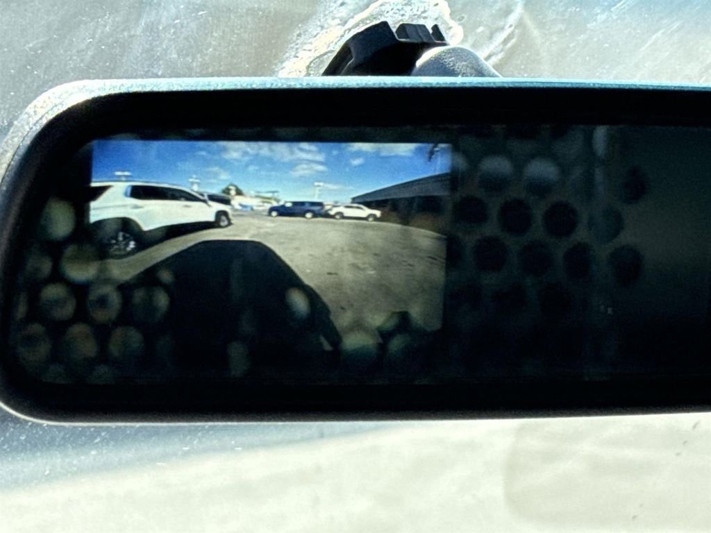 Used 2024 GMC Savana 2500 w/ Driver Convenience Package image 14