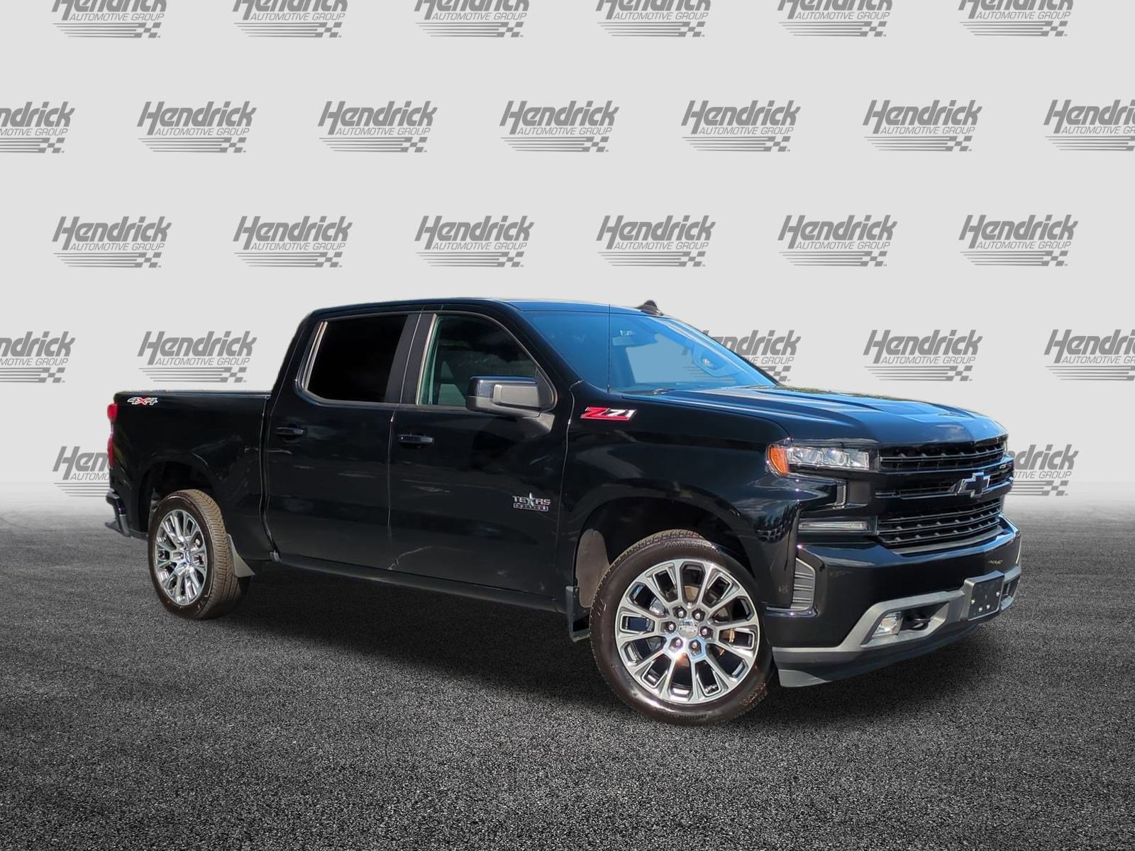Used 2020 Chevrolet Silverado 1500 RST w/ Texas Edition image 2