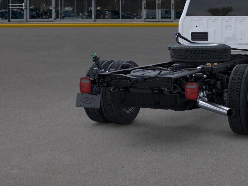 New 2026 Ford F550 4x4 Regular Cab Super Duty image 21
