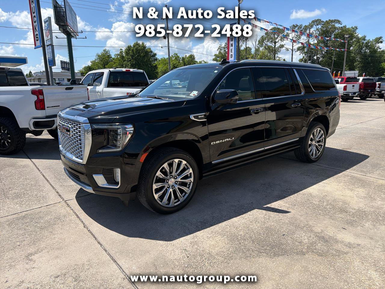Used 2021 GMC Yukon XL Denali w/ Denali Premium Package image 1