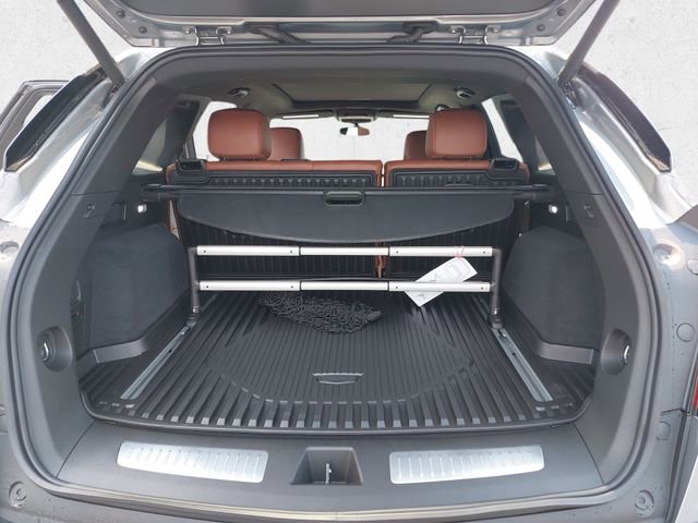 Used 2025 Cadillac XT5 Premium Luxury w/ LPO, Floor Liner Package image 12