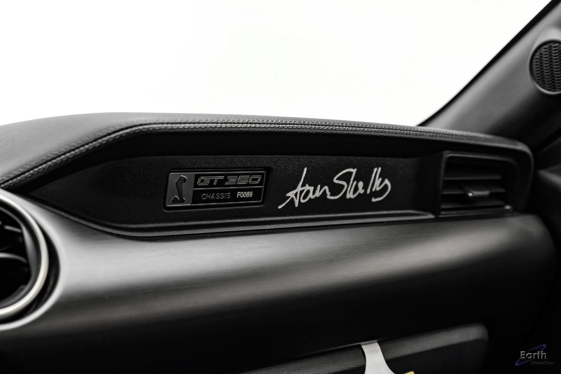 Used 2015 Ford Mustang Shelby GT350 RWD image 53