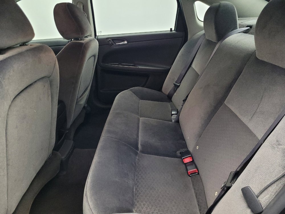 Used 2014 Chevrolet Impala LT w/ LT Sunroof Package image 18