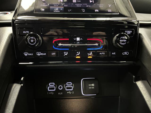 New 2025 Jeep Grand Cherokee Laredo X w/ Trailer Tow Package image 17