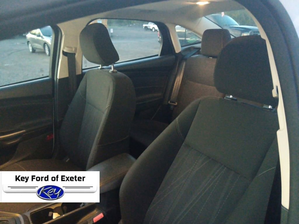 Used 2017 Ford Focus SEL image 18