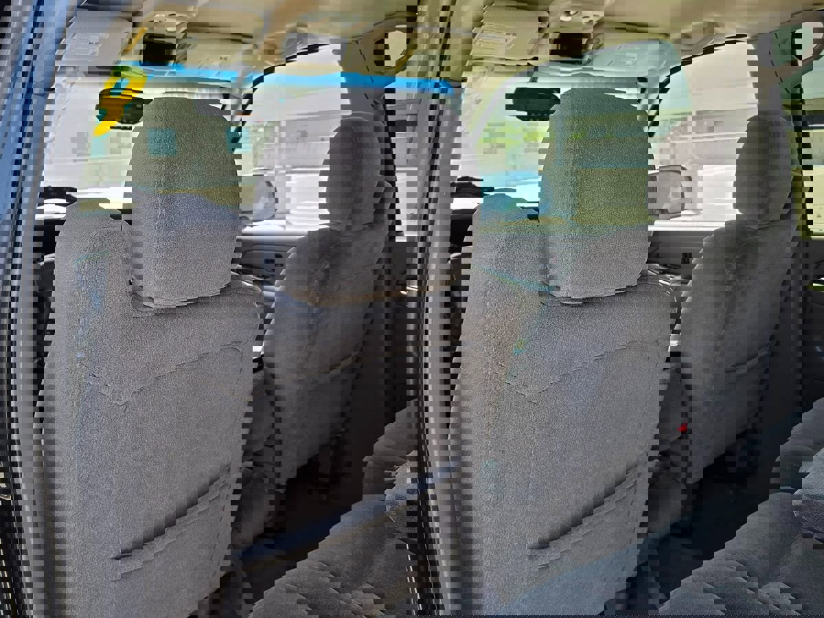 Used 2005 Chevrolet Avalanche Z71 w/ Preferred Equipment Group image 17