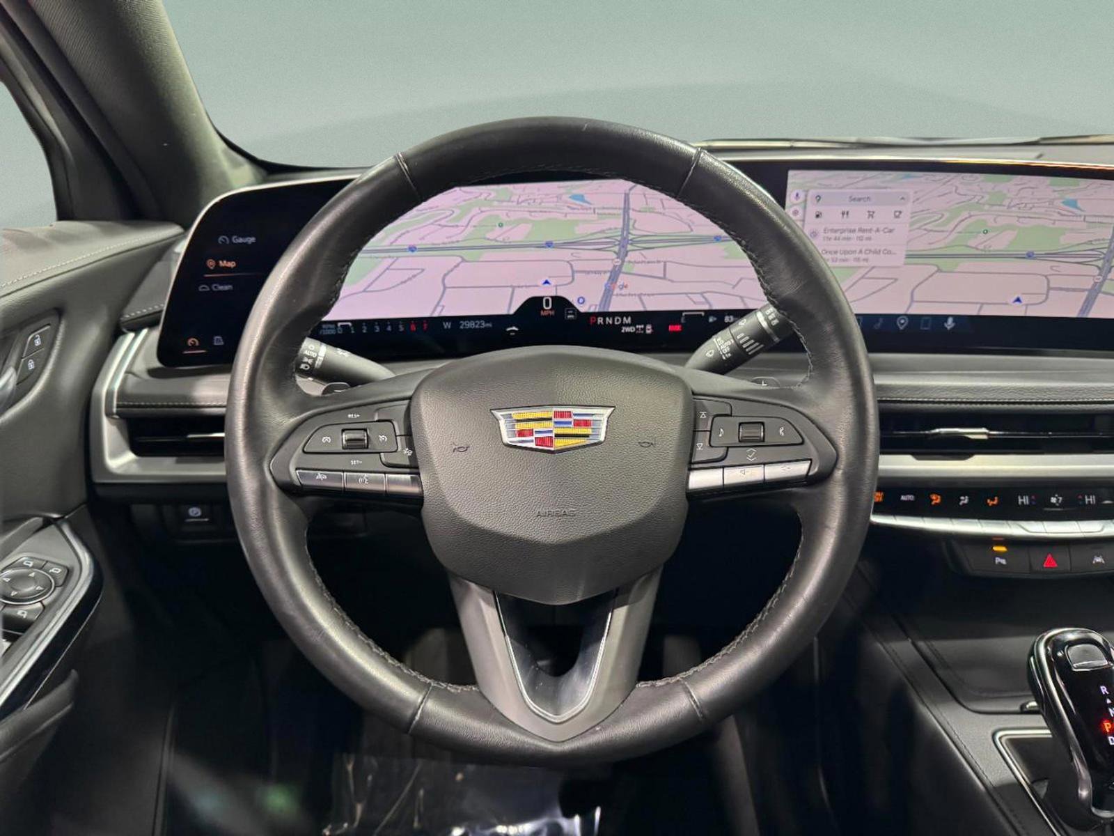 Used 2025 Cadillac XT4 Premium Luxury image 13