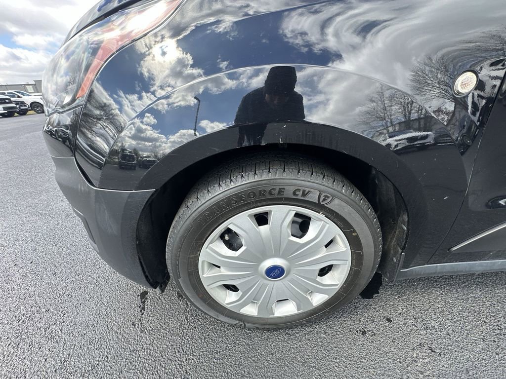 Used 2022 Ford Transit Connect XL image 16