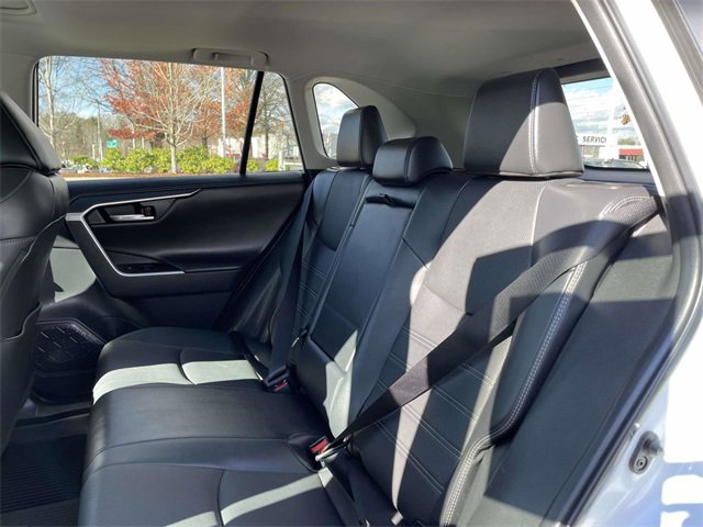 Used 2023 Toyota RAV4 Limited image 17