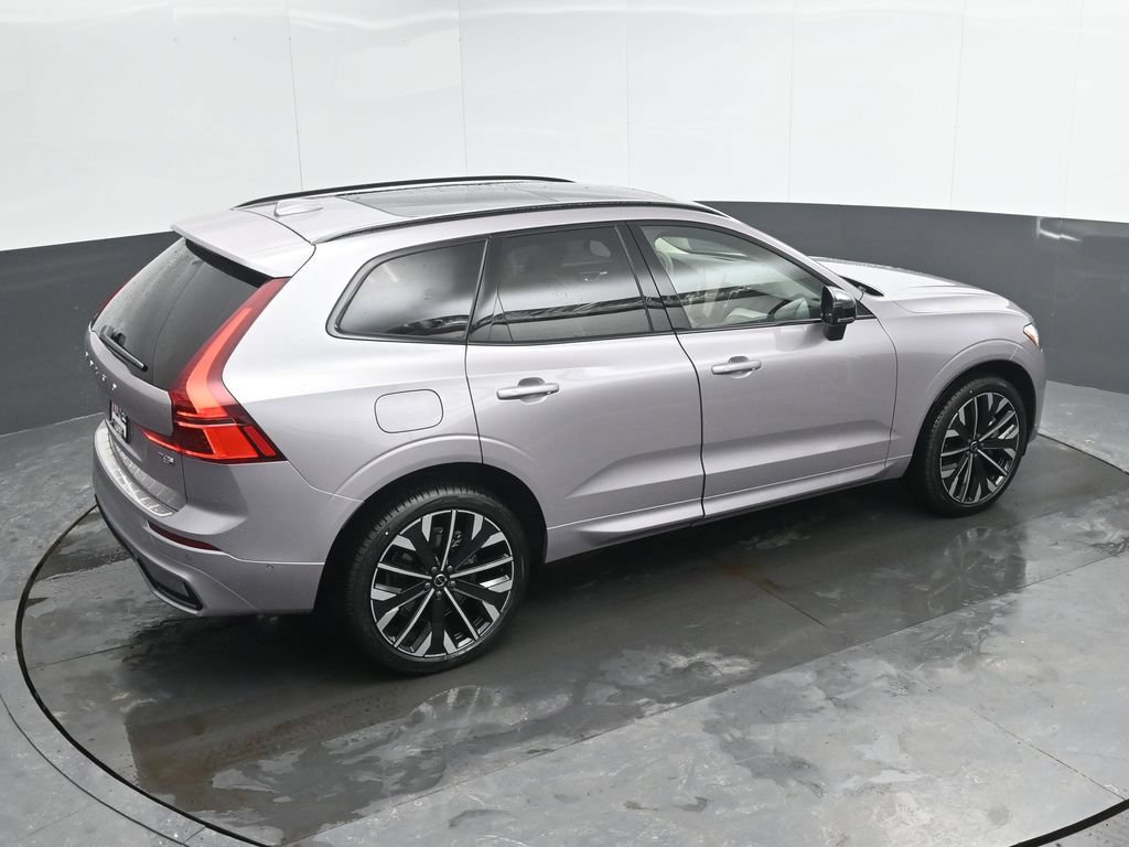 New 2026 Volvo XC60 T8 Ultra w/ Protection Package Premier AWD/4WD image 30