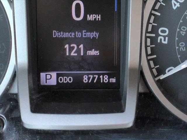 Certified 2020 Toyota Tacoma SR5 RWD image 24
