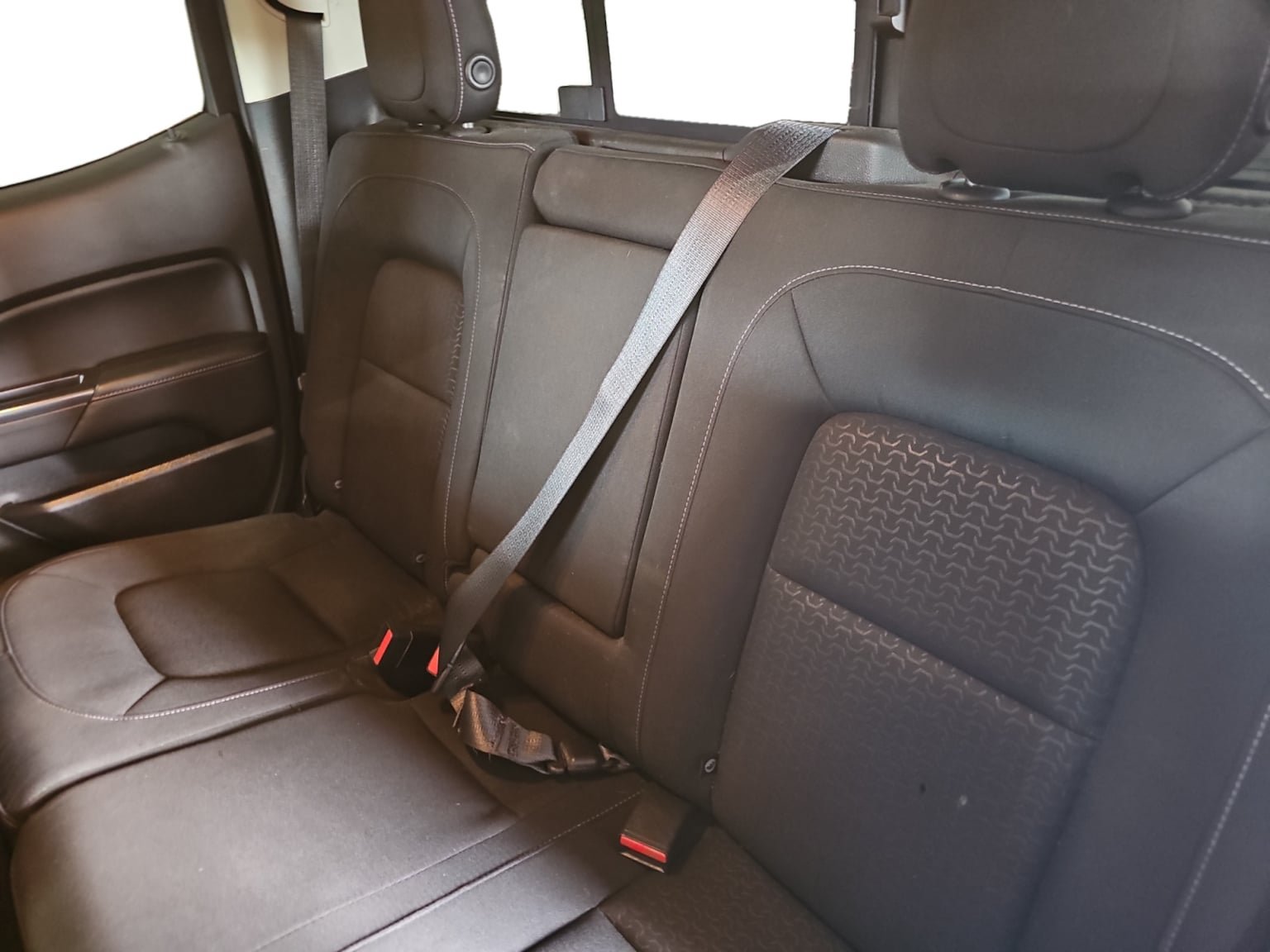 Used 2018 GMC Canyon SLE w/ SLE Convenience Package AWD/4WD image 16