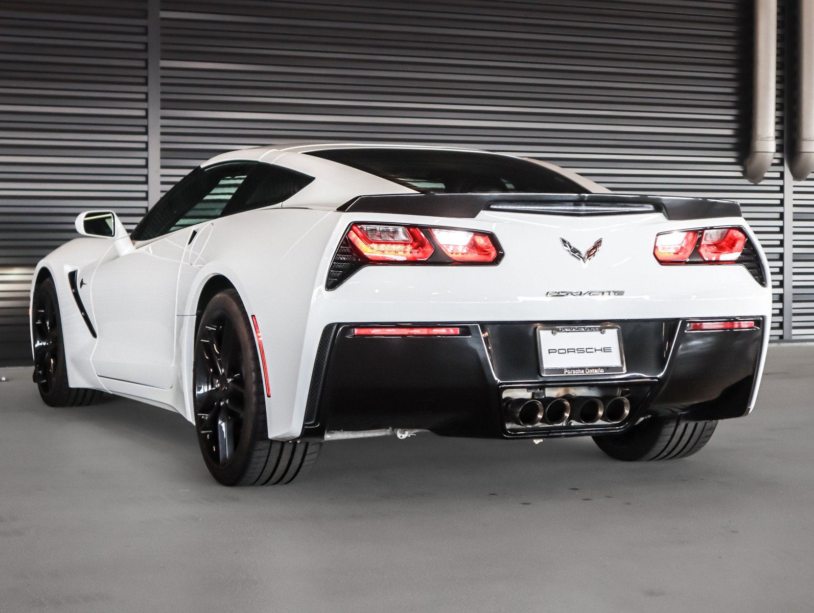 Used 2019 Chevrolet Corvette Stingray Coupe w/ 1LT image 2