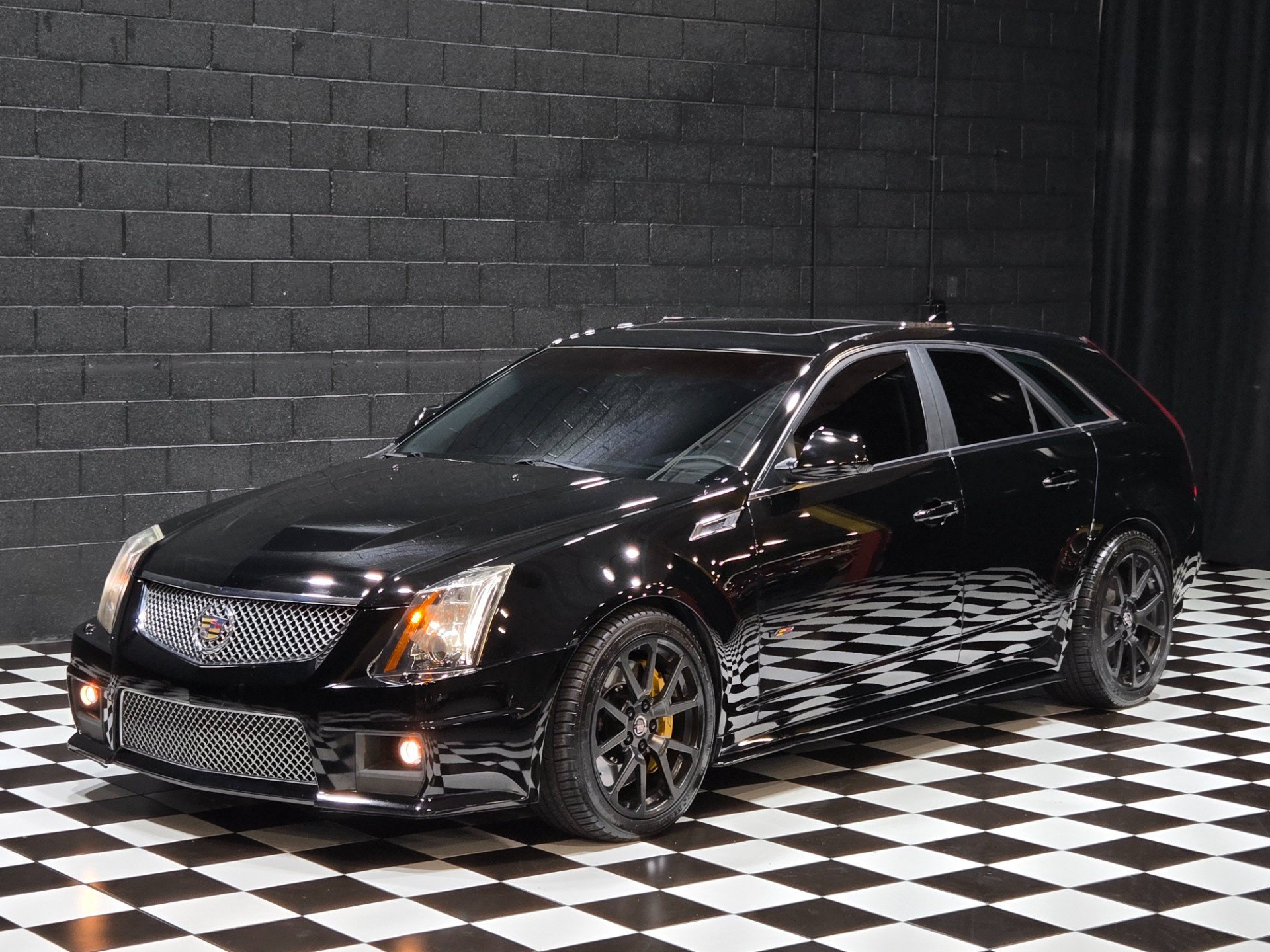 Used 2013 Cadillac CTS V w/ Wood Trim Package RWD image 53