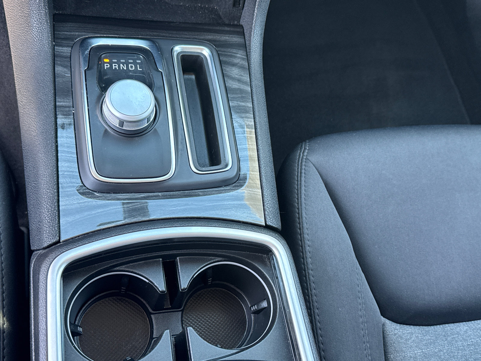 Used 2022 Chrysler 300 Touring w/ Sport Appearance Package RWD image 13