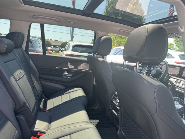 Certified 2026 Mercedes-Benz GLS 450 4MATIC image 32