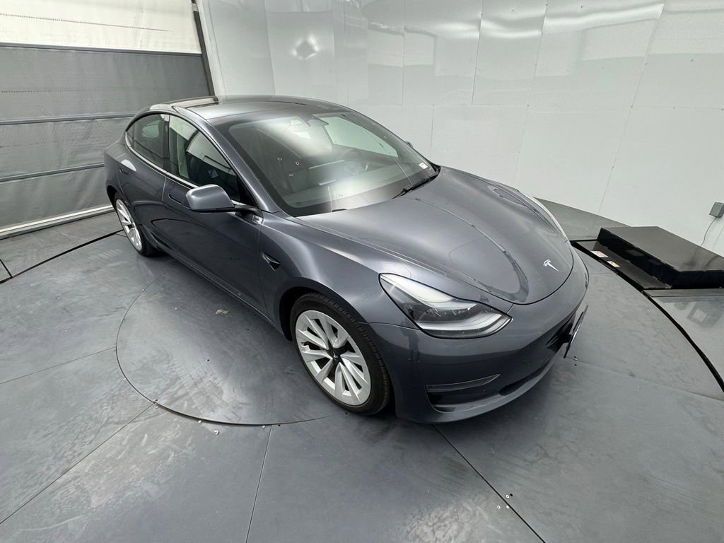 Used 2023 Tesla Model 3 Standard Range image 7