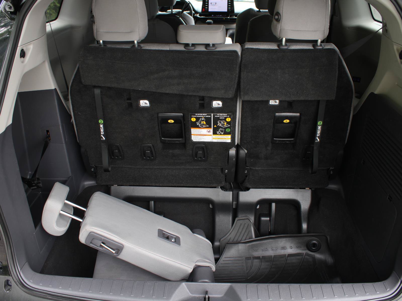 Used 2022 Toyota Sienna LE AWD/4WD image 8