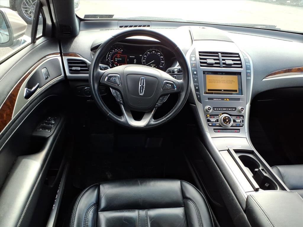 Used 2019 Lincoln MKZ Reserve image 6