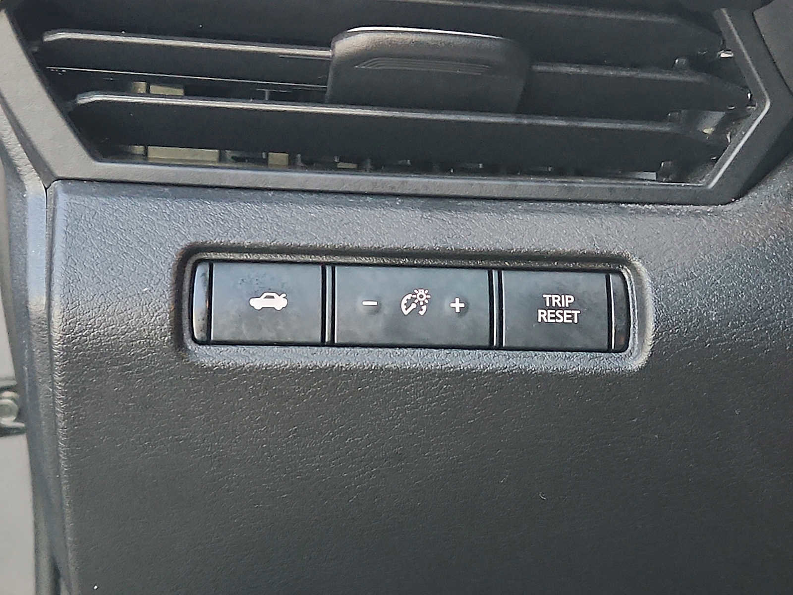 Used 2023 Nissan Altima 2.5 SR image 25