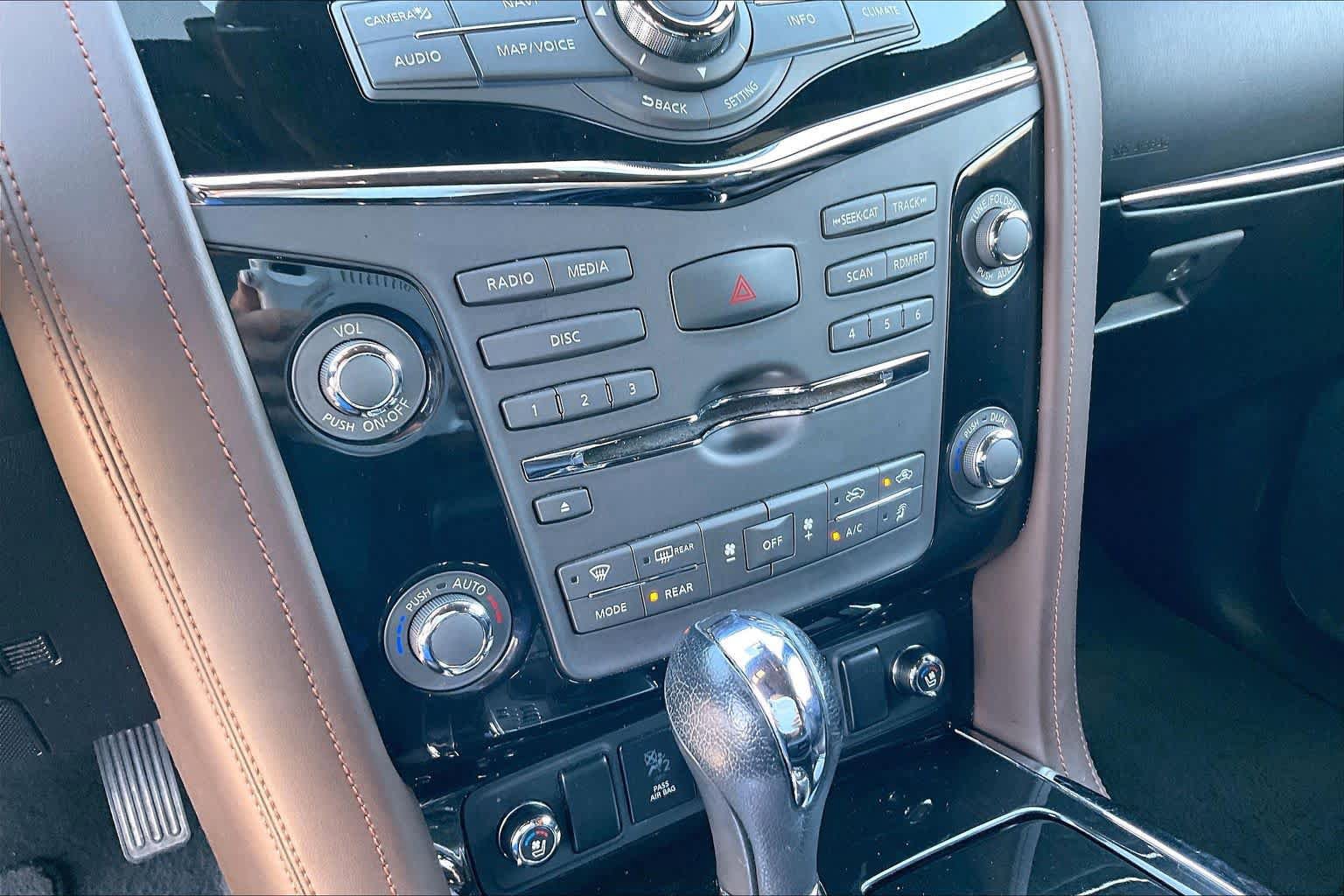 Used 2019 Nissan Armada Platinum w/ Captain's Chairs Package AWD/4WD image 33
