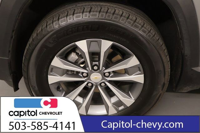 Used 2025 Chevrolet Equinox LT image 8