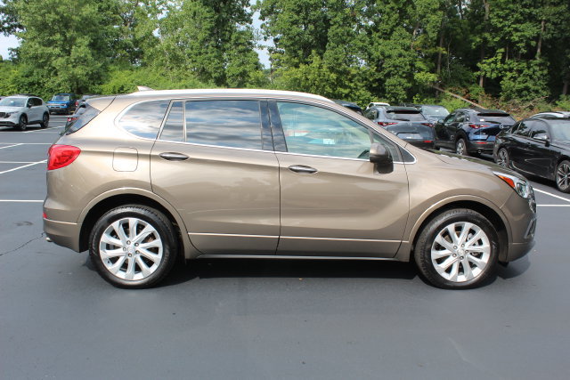 Used 2017 Buick Envision Premium w/ LPO, Cargo Package AWD/4WD image 2