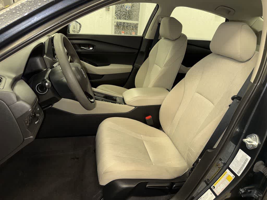 Used 2023 Honda Accord LX image 15