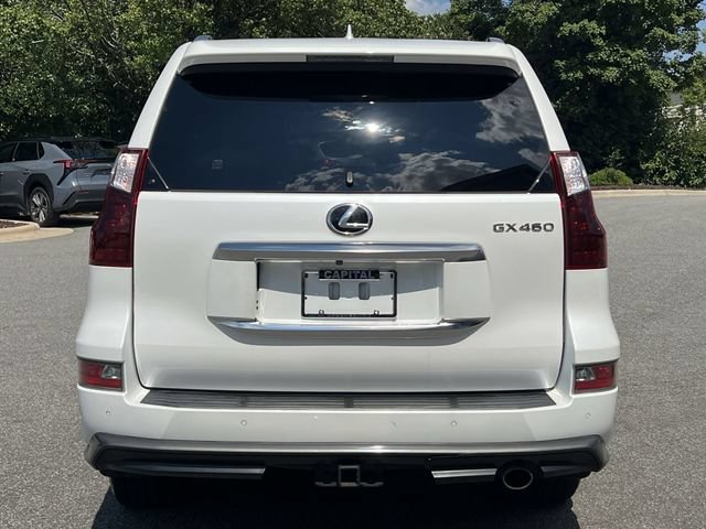 Used 2021 Lexus GX 460 Luxury w/ Sport Design Package AWD/4WD image 12